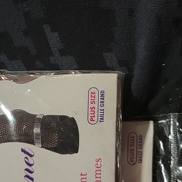 NEW Rubies Secret Wishes Ladies Plus Size Fishnet Tights - Picture 2 of 4